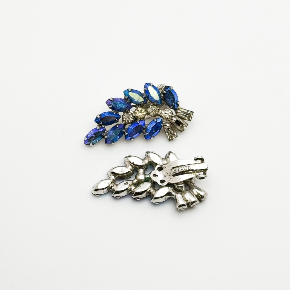 Vintage Blue and Silver B. David signed Rhinestone Crystal Clip-on Earrings - Picture 11 of 16